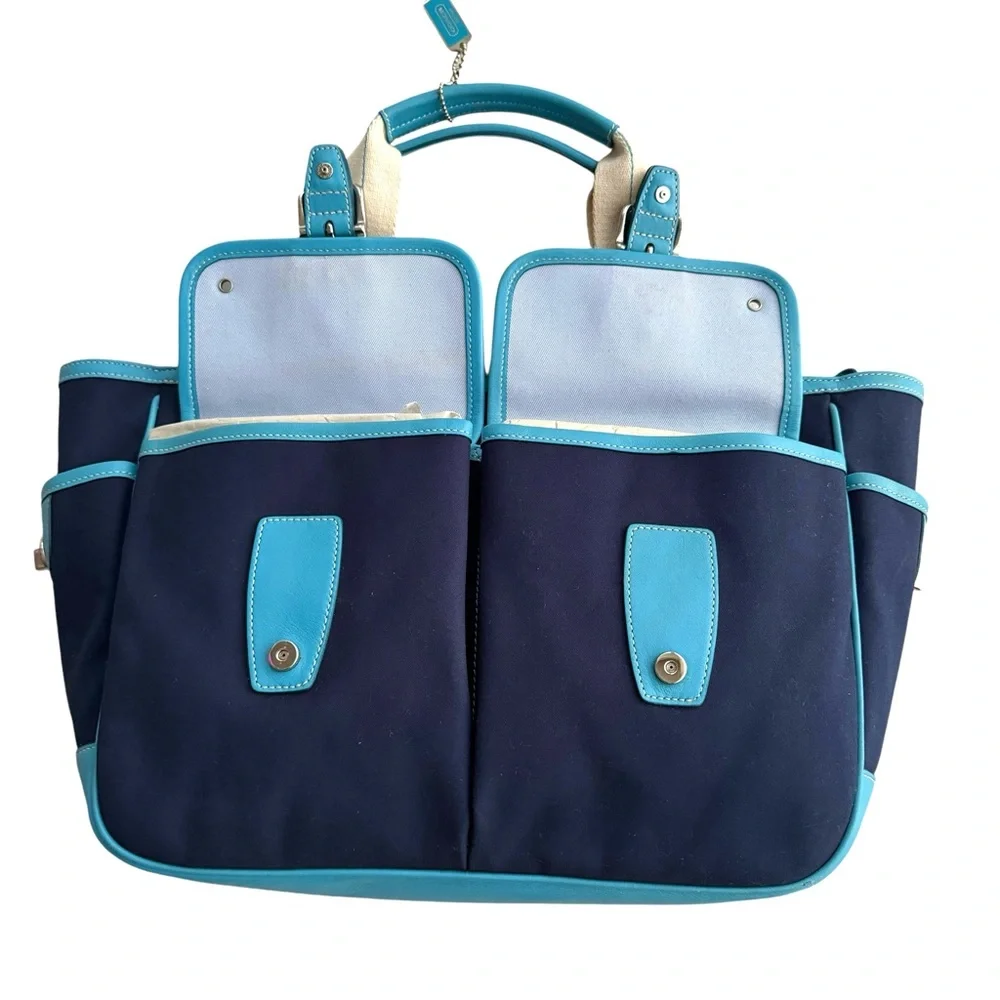 Coach hampton navy